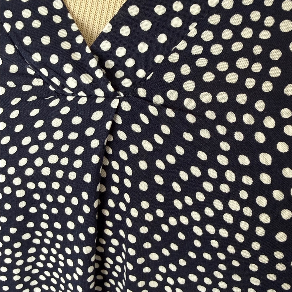Brina & Em Lemmy Top V-neck Navy Patterned Blouse - Picture 4 of 12